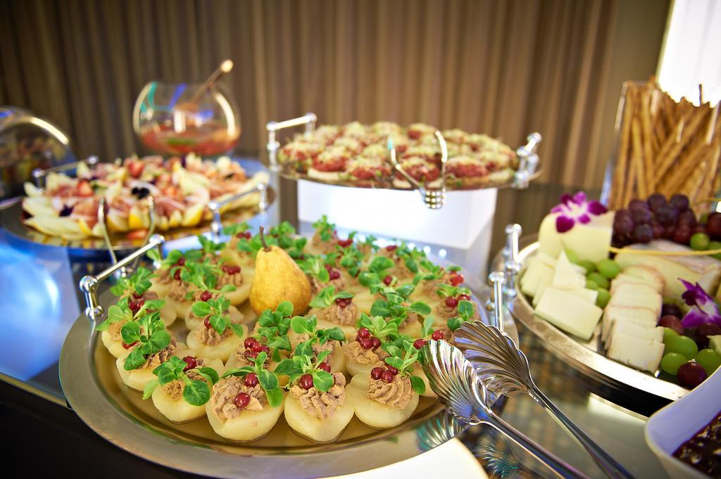 Hotel Great Polonia Velvet Сувалки Экстерьер фото