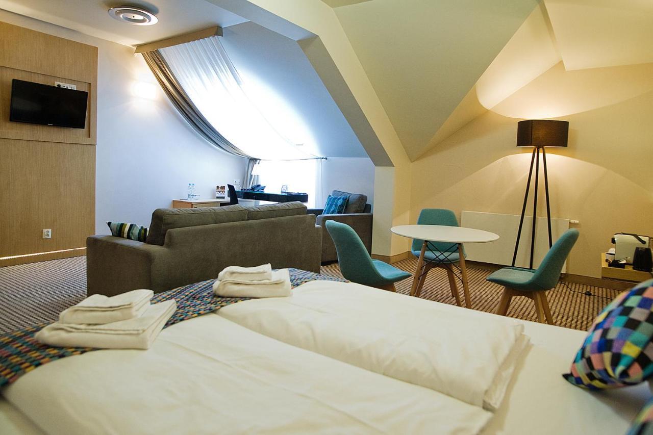 Hotel Great Polonia Velvet Сувалки Экстерьер фото